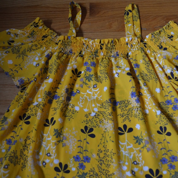 Sienna Sky Off The Shoulder Tank - Picture 2 of 4